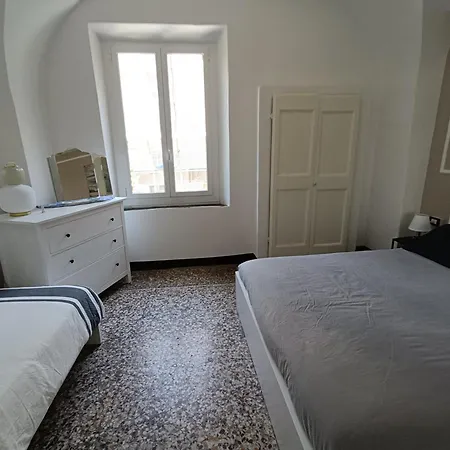 Casa Lalla צ'לה ליגורה